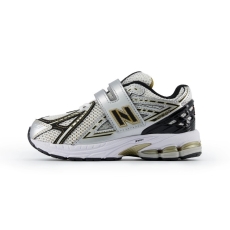 NEW BALANCE SHOES